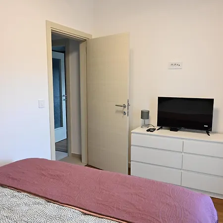 Apartament Shine 29
