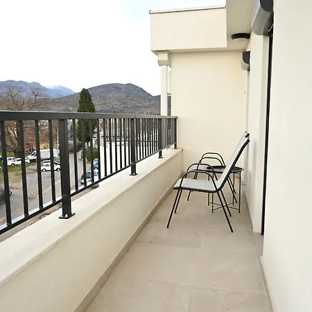 Apartament Shine 29